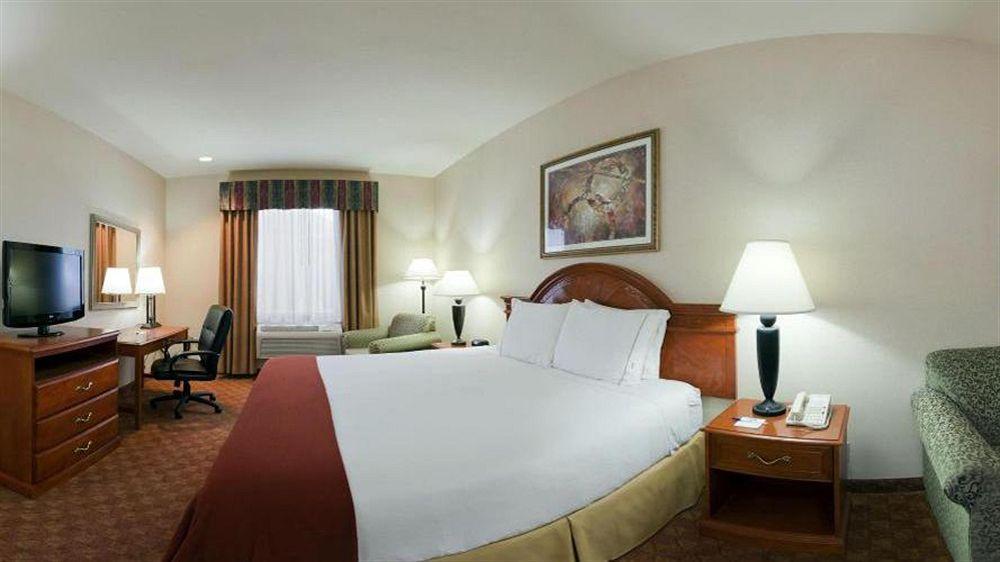 Holiday Inn Express Hotel And Suites Abilene By Ihg Exterior foto