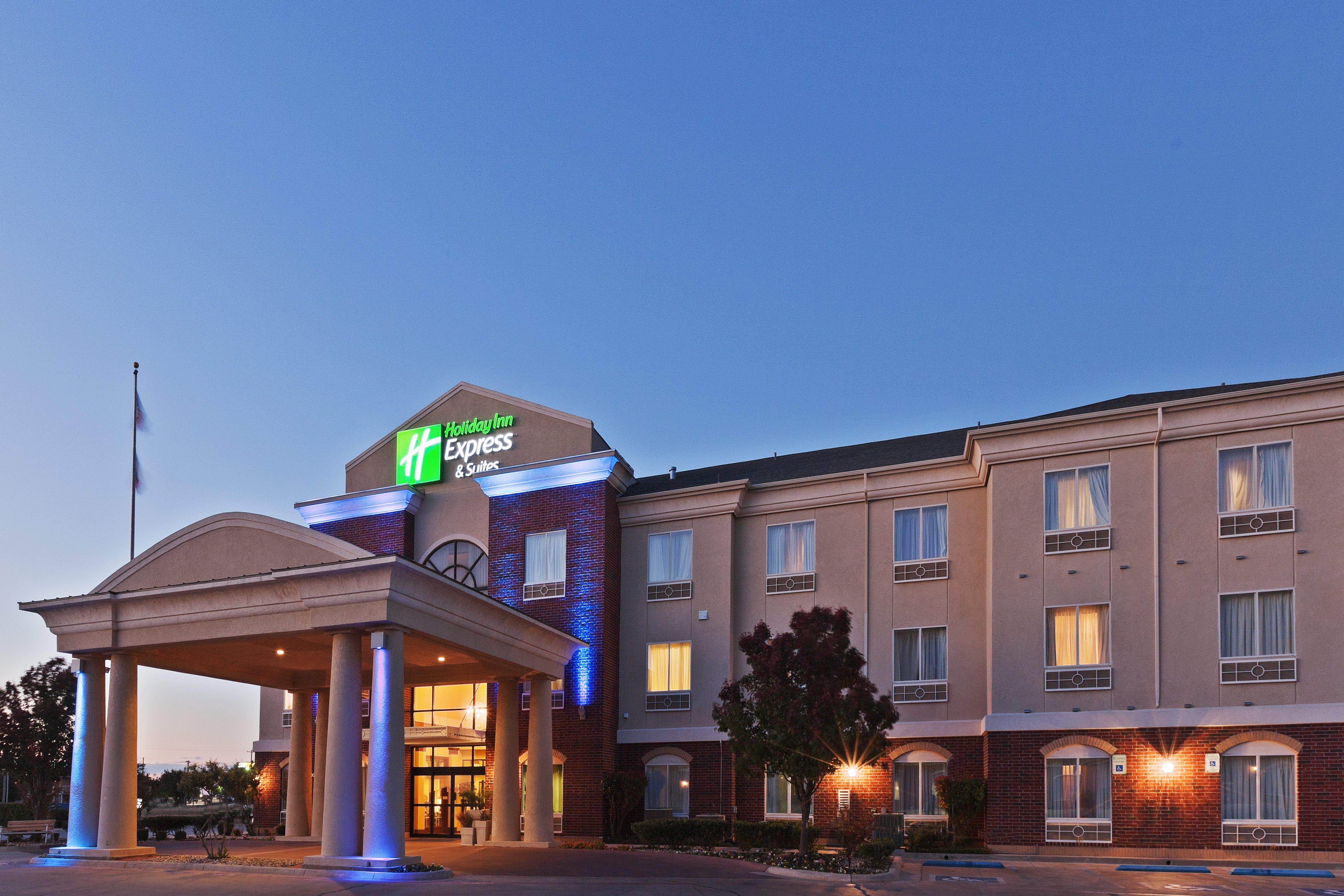Holiday Inn Express Hotel And Suites Abilene By Ihg Exterior foto